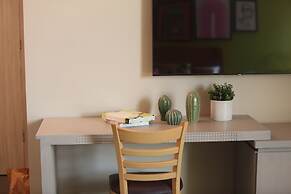 Seven Stays Maadi