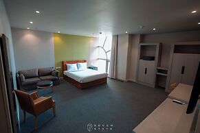 Seven Stays Maadi