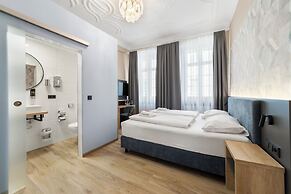 Sona Design Rooms City Center