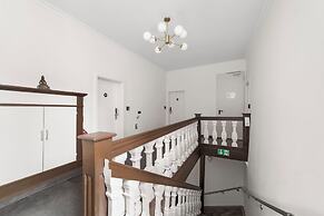 Sona Design Rooms City Center