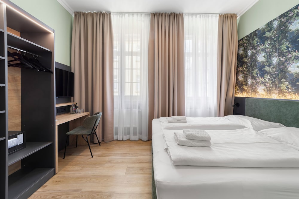 Sona Design Rooms City Center