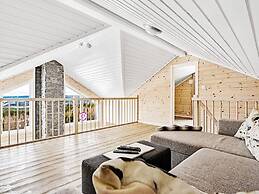 4 Star Holiday Home in Fall