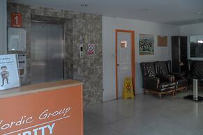 New Nordic Suite 6 by Apartwell