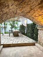 SERENİTA STONE HOUSE