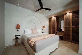 Kalani Residence