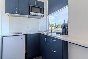 Hamilton Motel 2025 Limited