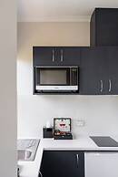 Hamilton Motel 2025 Limited