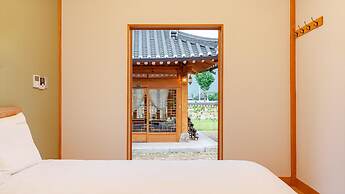 Gyeongju Ipsaedalseumeunal