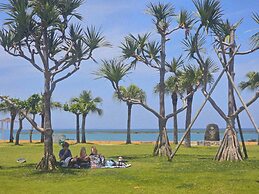 Araha Beachway Inn