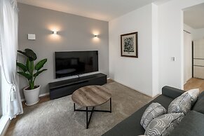 Araha Beachway Inn