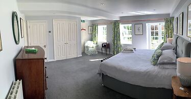 The Mill House