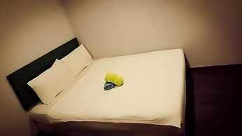 Moon Night Hotel