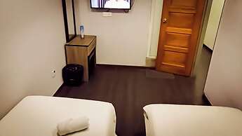 Moon Night Hotel