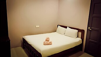 Moon Night Hotel