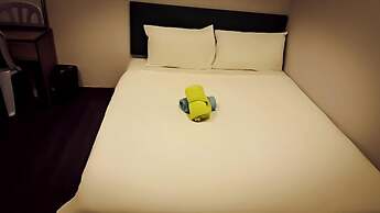 Moon Night Hotel