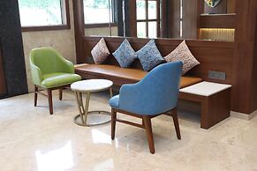 Hotel Golden Nest - Thane