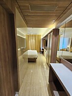 Hotel Golden Nest - Thane