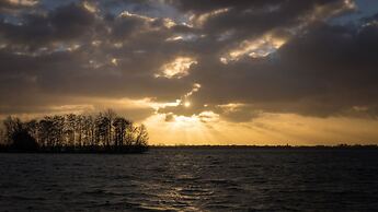 Panorama 2DT in Loosdrecht