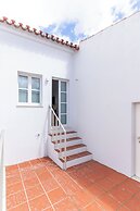 Limehome Evora Rua de Machede 52