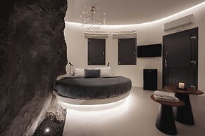 Galaria Serenity Suites