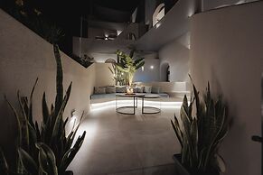 Galaria Serenity Suites