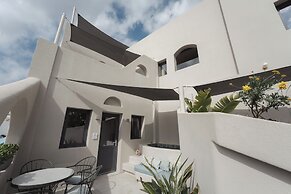 Galaria Serenity Suites