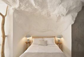 Olympa Suites