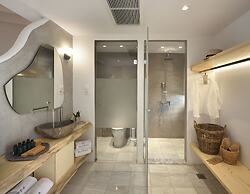 Olympa Suites