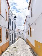 Limehome Evora Rua de Machede 61