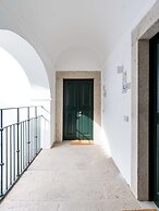 Limehome Evora Rua de Machede 61