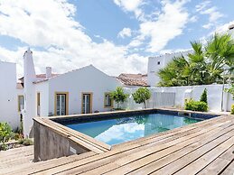 Limehome Evora Rua de Machede 61
