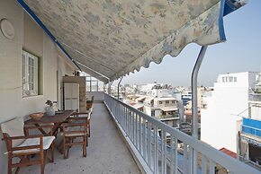 Sunny View in Koukaki