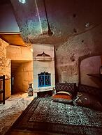 Mommy's Cave Home