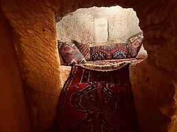 Mommy's Cave Home
