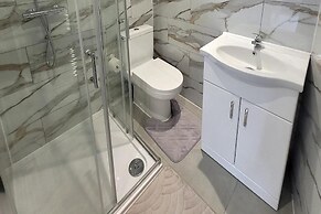 Tranquil Studio Retreat With Free Parking