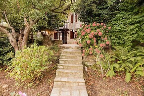 Meli Sea-view Cottage