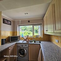 Cosy Home in Leicester
