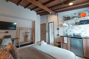 Niddo by Roots Rentals