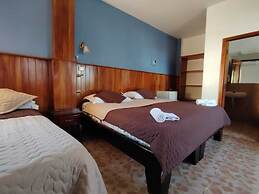 HOSTAL LOS CACTUS