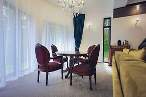 Villa Tom