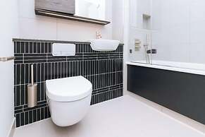 Meadow Lane Retreat - City Center Gem