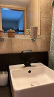 Mosquito Guest House 2