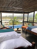 Balcones del lago