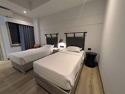 Comfort INN Grand - Kaushambi