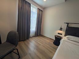 Comfort INN Grand - Kaushambi