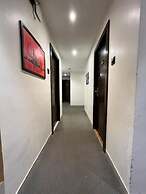 Glitz Hotel P Inn