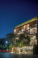 The Aldott Hotel