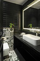 The Aldott Hotel