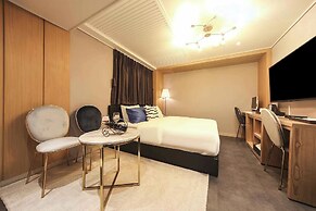 Bay hotel