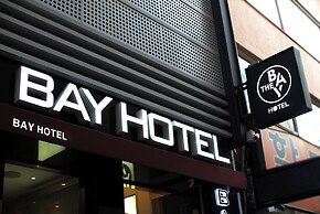 Bay hotel